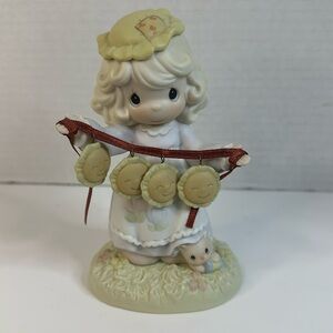 Vintage 1996 Precious Moments Figurine